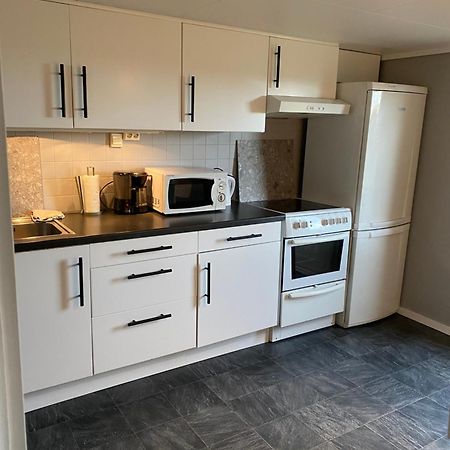Ingvilds hybelleilighet Appartement Kristiansand Buitenkant foto